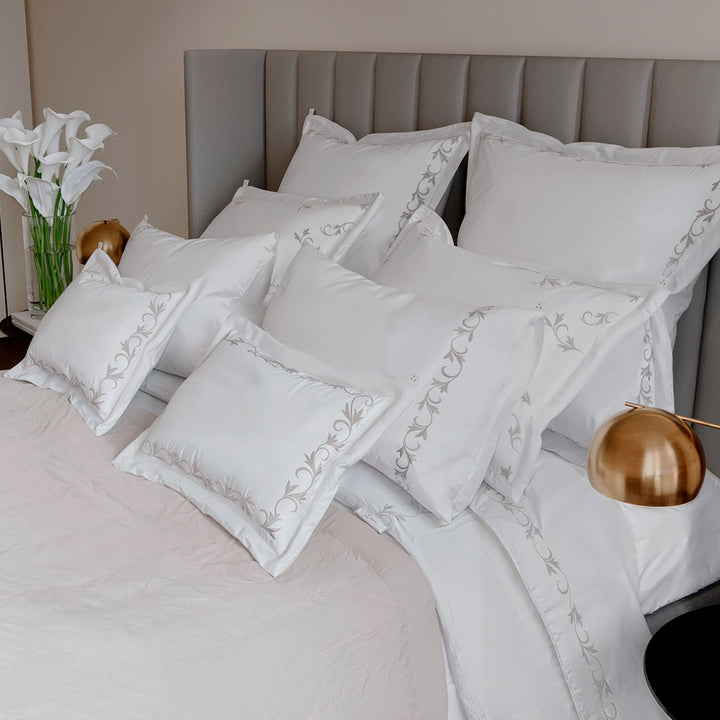 Funda Decorativa Flora Algodón Satín