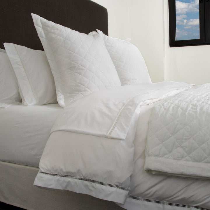 Coverlet Diamante Lino con Decorativos Euro