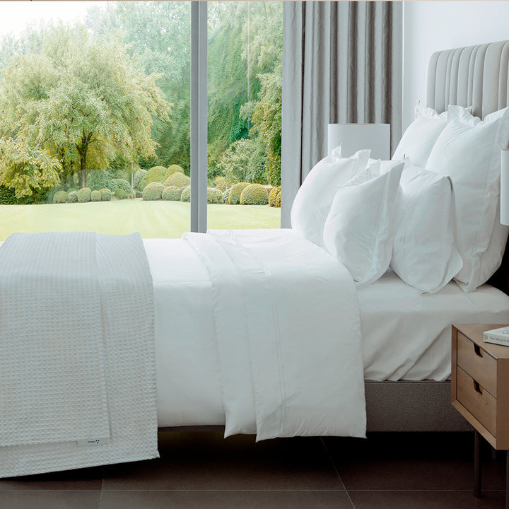 Juego de Sábanas Percal con Festones Bordados