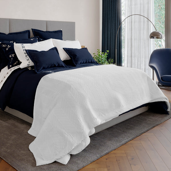 Aurora Linen Coverlet